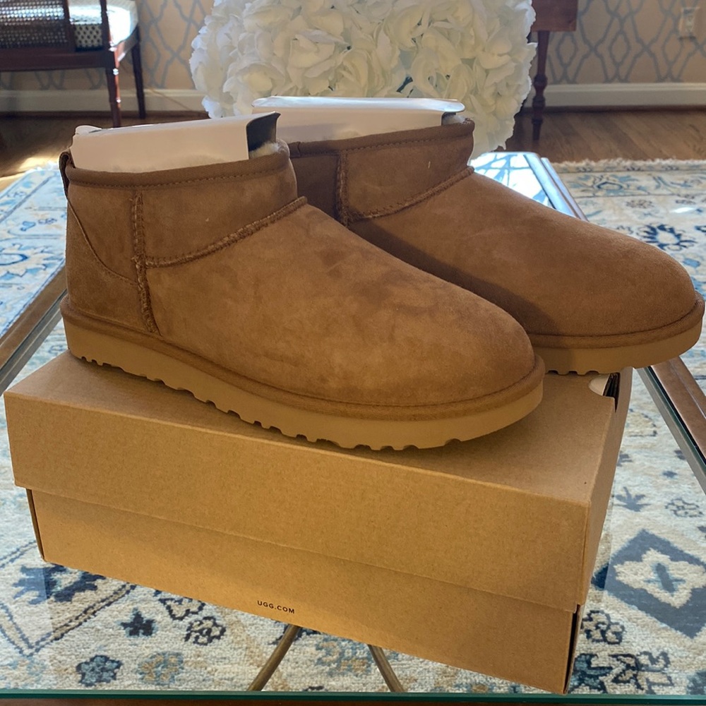 NEW! Ugg Classic Ultra Mini Chestnut - new in box. Never worn.